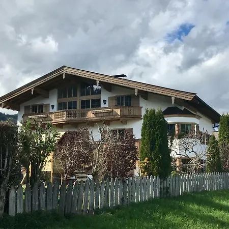Hahnenkammblick Appartement Reith bei Kitzbühel