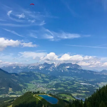 Hahnenkammblick Lejlighed *