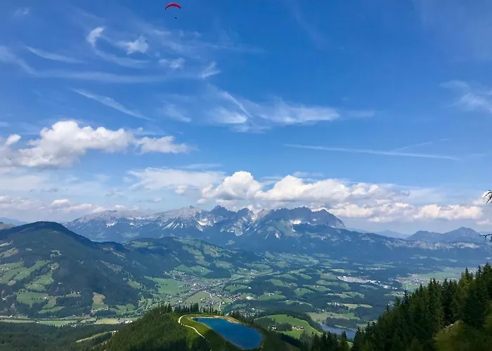 Hahnenkammblick Апартаменты *